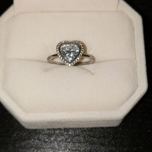 Pandora heart ring